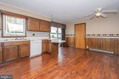 407 Seneca Avenue, Mountain Lake Park, MD 21550 - Photo 12