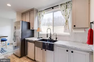 750 Blooming Rose Rd, Friendsville, MD 21531 - Photo 10