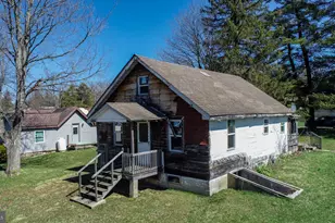 422 Maple Ave, Oakland, MD 21550 - Photo 1