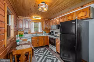 400 Bear E, Oakland, MD 21550 - Photo 6