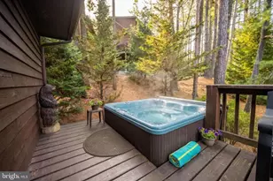 11 Valley View Dr, Swanton, MD 21561 - Photo 4