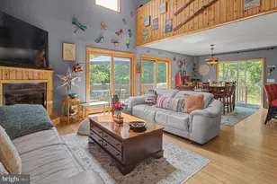 208 Smiley Face Ln, Mc Henry, MD 21541 - Photo 12