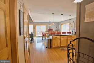 208 Smiley Face Ln, Mc Henry, MD 21541 - Photo 2