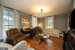 215 H St, Mountain Lake Park, MD 21550 - Photo 10