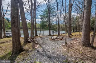 827 Penn Point Rd, Oakland, MD 21550 - Photo 14