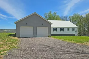 137 Shawnee Ln, Grantsville, MD 21536 - Photo 1