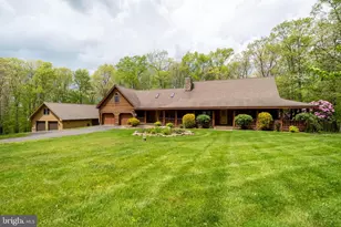 312 Moss Creek Cir, Oakland, MD 21550 - Photo 2