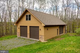 312 Moss Creek Cir, Oakland, MD 21550 - Photo 4