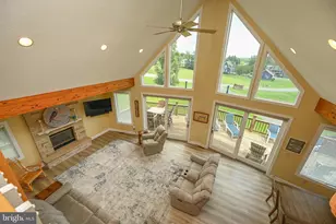 8 Hidden Cv Ct, Oakland, MD 21550 - Photo 2