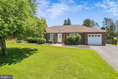 321 N 3rd Street, Oakland, MD 21550 - Photo 2