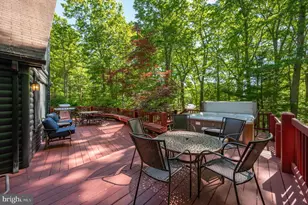 208 Cliff Dr, Oakland, MD 21550 - Photo 16