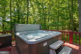 208 Cliff Dr, Oakland, MD 21550 - Photo 18