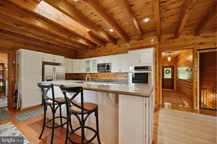 253 Gleanings Dr, Mc Henry, MD 21541 - Photo 4