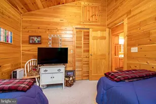 251 Robinwood Dr, Oakland, MD 21550 - Photo 20