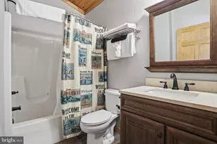32 Lakeside Vlg Ln, Mc Henry, MD 21541 - Photo 8