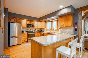 62 Middleton Rd, Oakland, MD 21550 - Photo 2