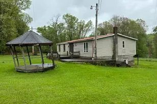 3037 White Rock Rd, Friendsville, MD 21531 - Photo 14