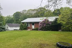 211 Rocky Mountain Dr, Grantsville, MD 21536 - Photo 2