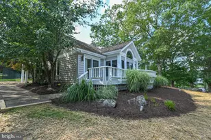 209 Black Angus Dr, Oakland, MD 21550 - Photo 2