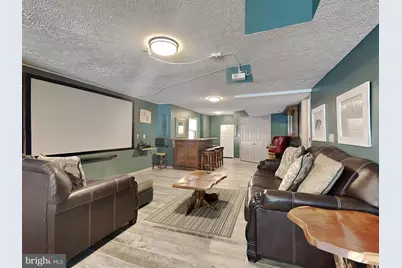 305 Lake Pointe Drive, Mc Henry, MD 21541 - Photo 32