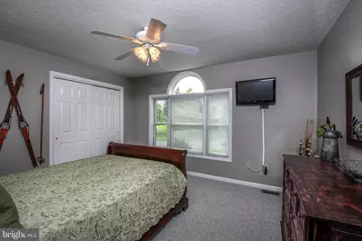 305 Lake Pointe Drive, Mc Henry, MD 21541 - Photo 18