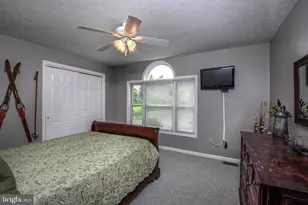 305 Lake Pointe Dr, Mc Henry, MD 21541 - Photo 18