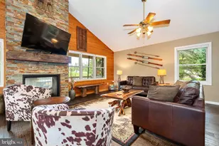 305 Lake Pointe Dr, Mc Henry, MD 21541 - Photo 10