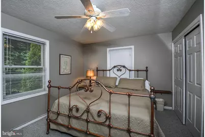 305 Lake Pointe Drive, Mc Henry, MD 21541 - Photo 14