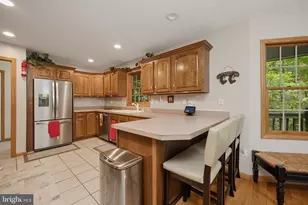 941 Mountainview Dr, Oakland, MD 21550 - Photo 10