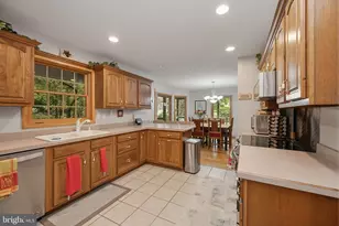 941 Mountainview Dr, Oakland, MD 21550 - Photo 14