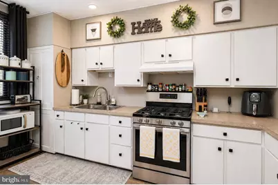 102 N 3rd Street, Oakland, MD 21550 - Photo 2