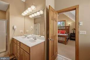 250 Lake Pointe Dr, Mc Henry, MD 21541 - Photo 38