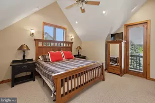 250 Lake Pointe Dr, Mc Henry, MD 21541 - Photo 34