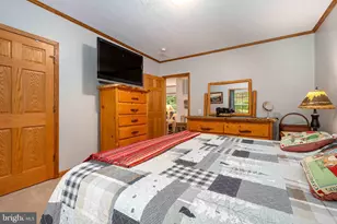 37 Skippers Point Rd, Oakland, MD 21550 - Photo 18