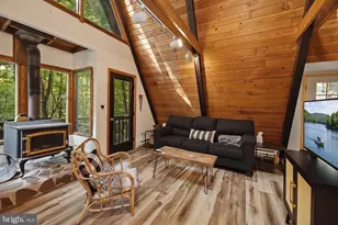 527 Deer Run Ln, Swanton, MD 21561 - Photo 2