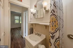 509 E St, Mountain Lake Park, MD 21550 - Photo 30