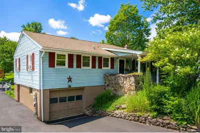 210 F Street, Mountain Lake Park, MD 21550 - Photo 2