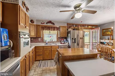 210 F Street, Mountain Lake Park, MD 21550 - Photo 14