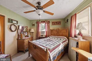 210 F St, Mountain Lake Park, MD 21550 - Photo 28