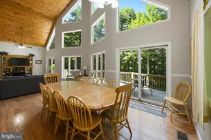 18 Mountainside Ct, Oakland, MD 21550 - Photo 12