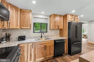 180 Paradise Ridge Rd, Oakland, MD 21550 - Photo 6
