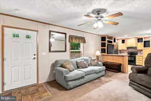 93 Meadow Lake Dr, Grantsville, MD 21536 - Photo 4