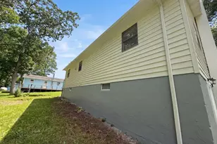 513 M St, Mountain Lake Park, MD 21550 - Photo 16
