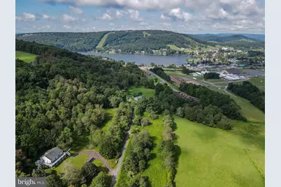 221 Settlers Pass, Mc Henry, MD 21541 - Photo 2