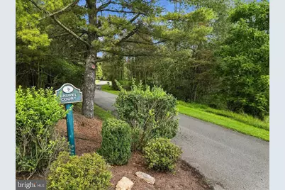 13 Laurel Court Court, Oakland, MD 21550 - Photo 10