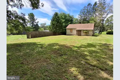 809 N, Mountain Lake Park, MD 21550 - Photo 4
