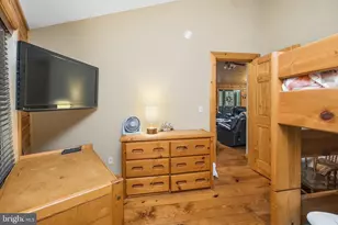 870 Hunters Ridge Dr, Oakland, MD 21550 - Photo 30