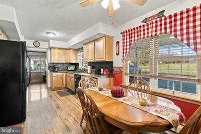 601 Pocahontas Street, Mountain Lake Park, MD 21550 - Photo 10
