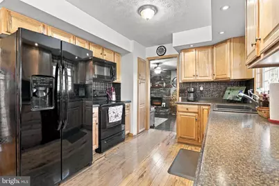 601 Pocahontas Street, Mountain Lake Park, MD 21550 - Photo 12