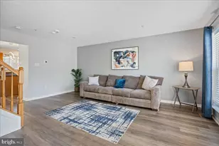 2945 Raking Leaf Dr, Abingdon, MD 21009 - Photo 14